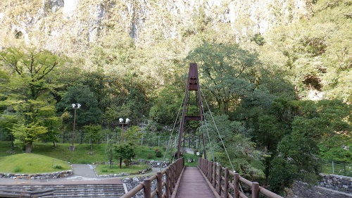 白滝と吊り橋